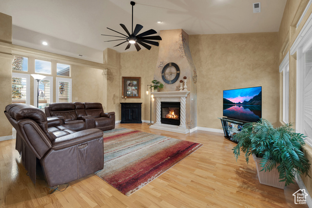 Photo 12 for MLS #2098874 at 1102 W Chama Ct