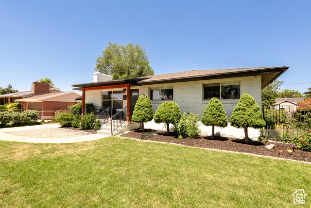 Photo 2 for MLS #2098905 at 375 E 6815 South
