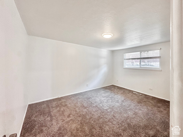 Photo 12 for MLS #2098915 at 718 E 30th St