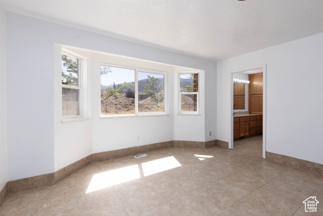 Photo 24 for MLS #2098916 at 805 S 300 East