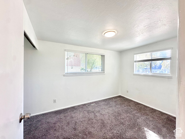 Photo 7 for MLS #2098919 at 724 E 30th St