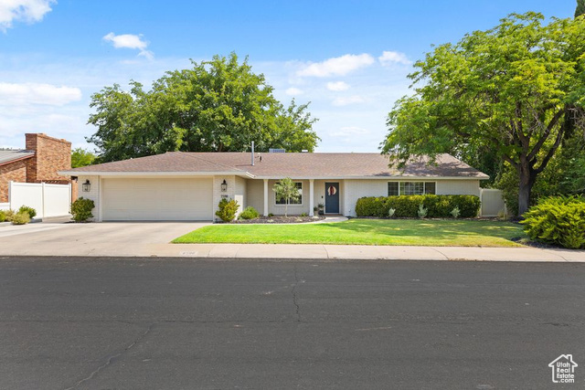 MLS #2098922 - 2598 W Crestview Dr