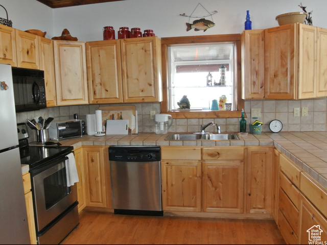 Photo 23 for MLS #2098930 at 646 Cold Springs Dr #394