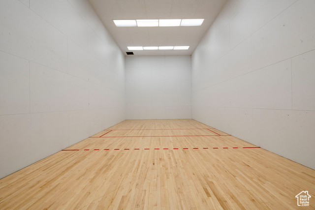Photo 31 for MLS #2098951 at 44 W Broadway #2507