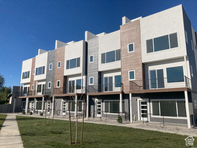 4564 PLEASANT PINE CT, West Valley City UT 84120
