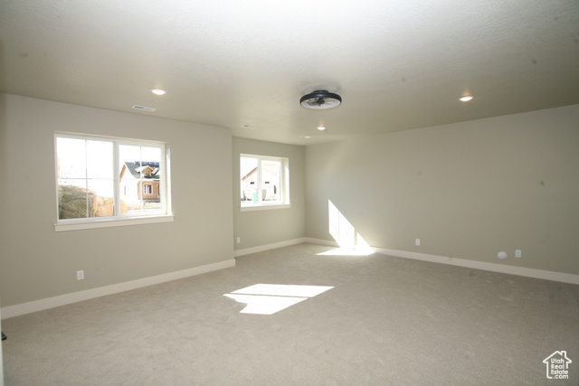 Photo 6 for MLS #2098980 at 674 E Mountain Rd #184