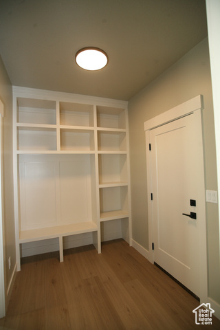 Photo 11 for MLS #2098980 at 674 E Mountain Rd #184