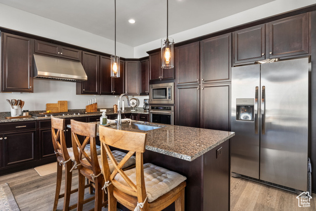 Photo 9 for MLS #2099007 at 5502 N Valley View Rd