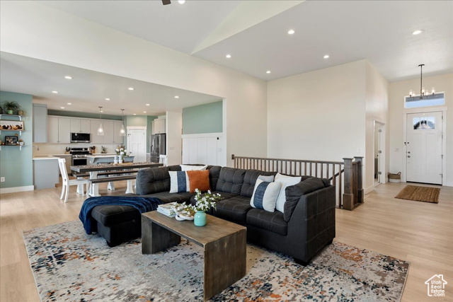 Photo 9 for MLS #2099023 at 2062 S 4300 West