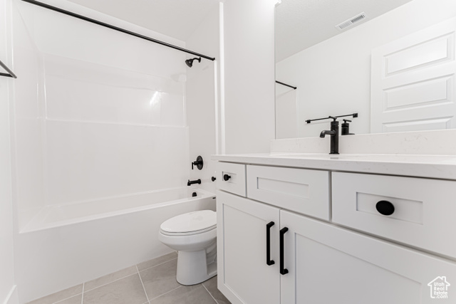 Photo 13 for MLS #2099037 at 1017 N 3620 West #266