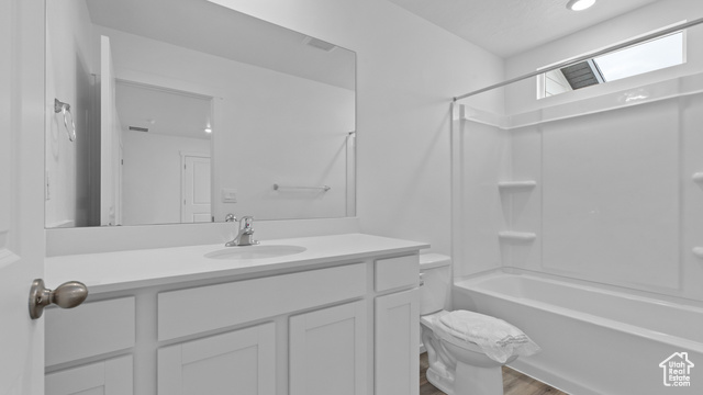 Photo 13 for MLS #2099050 at 894 E Sand Dollar Way #2335