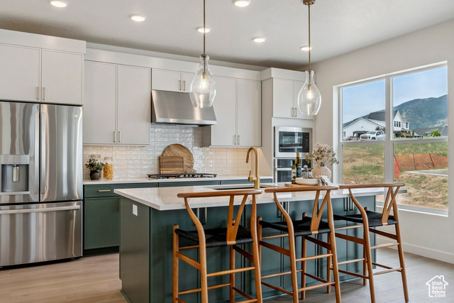 Photo 7 for MLS #2099053 at 1708 N Larkspur Way