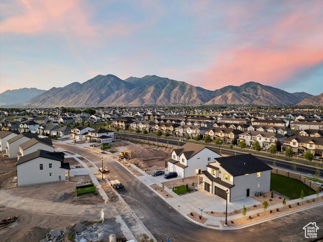 Photo 8 for MLS #2099105 at 688 N Plainsman Dr #103