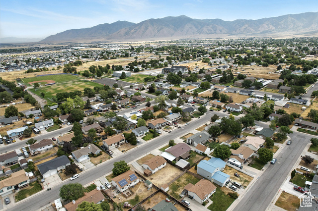 Photo 36 for MLS #2099109 at 447 Salton St