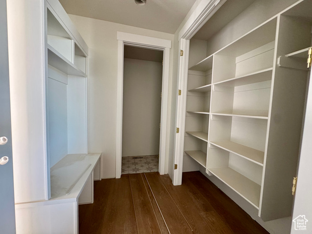 Photo 8 for MLS #2099119 at 462 S 4450 West #504