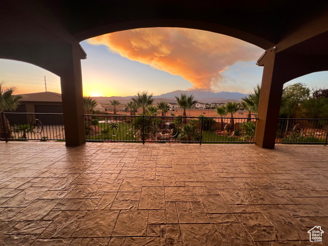 Photo 8 for MLS #2099129 at 2238 S Redstone Rd