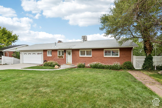 4702 S STRATTON DR, Holladay UT 84117