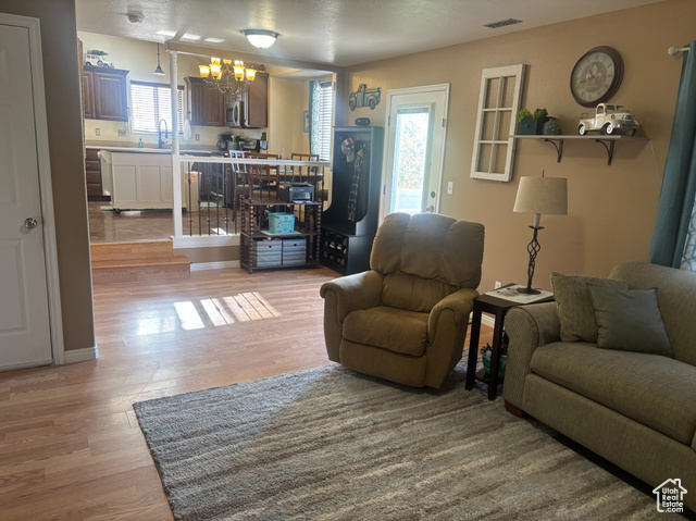 Photo 11 for MLS #2099160 at 1855 E Boulder St