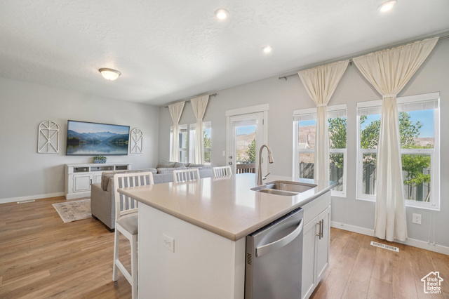Photo 9 for MLS #2099161 at 4453 E Hurstbourne Dr