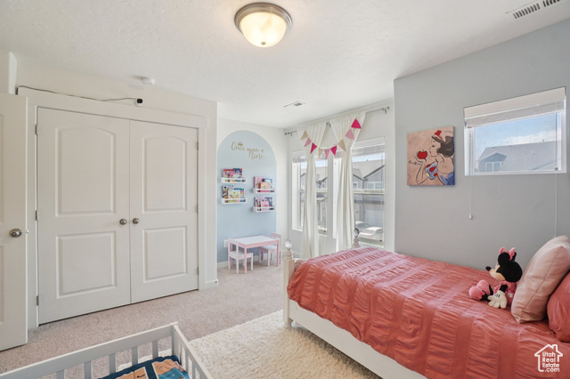 Photo 22 for MLS #2099161 at 4453 E Hurstbourne Dr