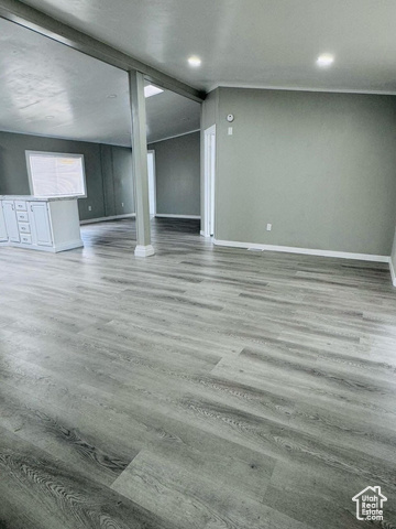 Photo 6 for MLS #2099176 at 1175 E Del Rio St