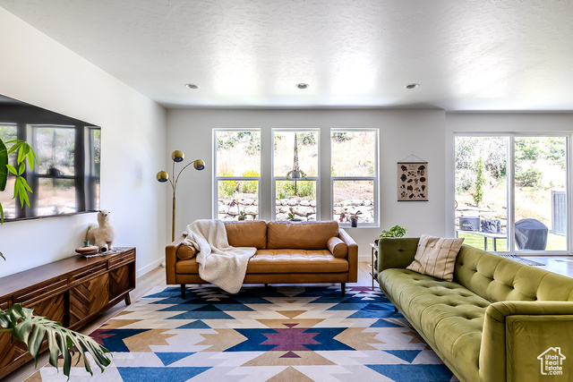 Photo 14 for MLS #2099177 at 1878 W Chaco Cir