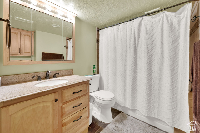 Photo 9 for MLS #2099192 at 16 W 200 North