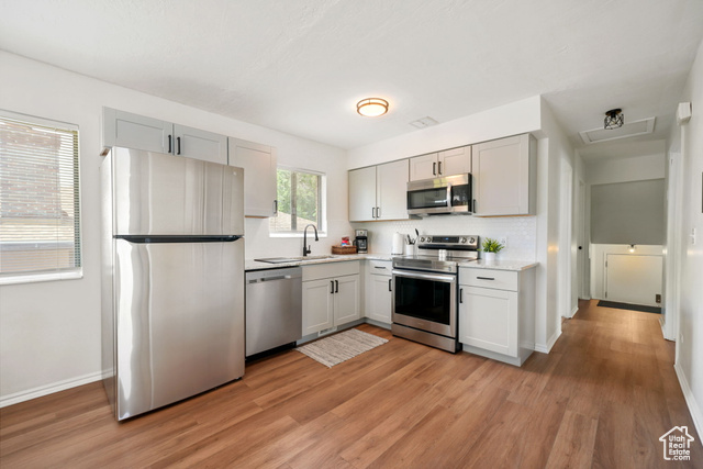 Photo 6 for MLS #2099197 at 363 E Downington Ave