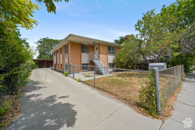 Photo 2 for MLS #2099197 at 363 E Downington Ave