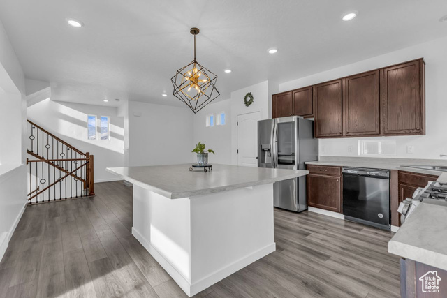 Photo 7 for MLS #2099202 at 174 E Polaris Dr