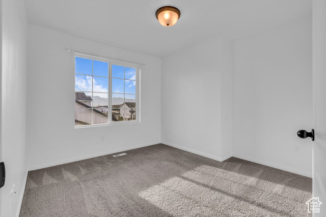 Photo 17 for MLS #2099202 at 174 E Polaris Dr