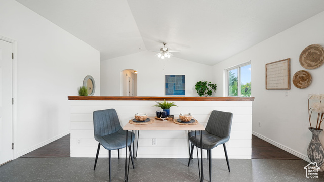 Photo 11 for MLS #2099256 at 1408 S 30 East