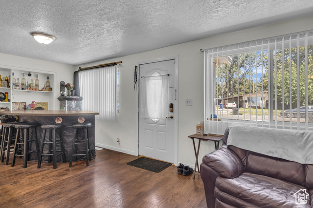 Photo 4 for MLS #2099258 at 1721 N 400 West