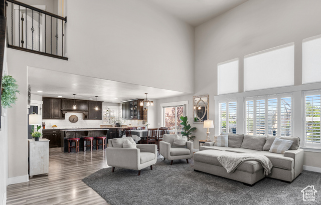 MLS #2099271 - 2441 W Willow Haven Ave