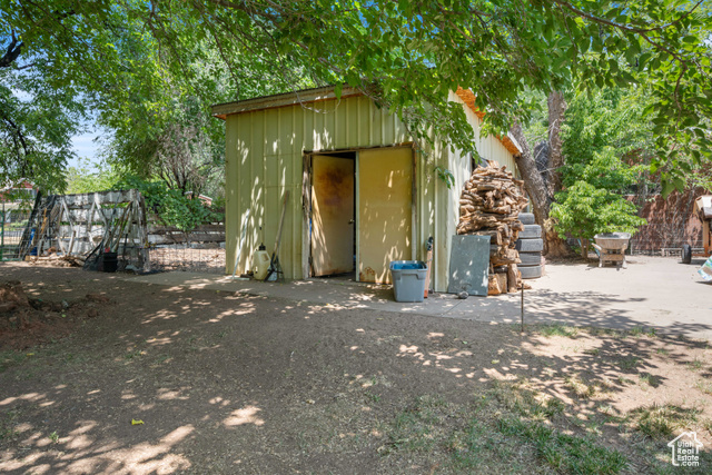 Photo 35 for MLS #2099272 at 237 S 100 West
