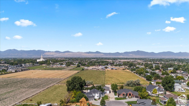 Photo 50 for MLS #2099299 at 1113 W River Pass Cv