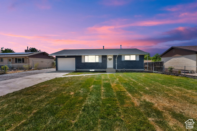 10448 S STATICE CIR, Sandy UT 84094