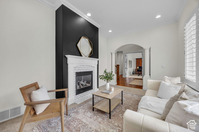 Photo 13 for MLS #2099377 at 1911 E Deere Valley Dr