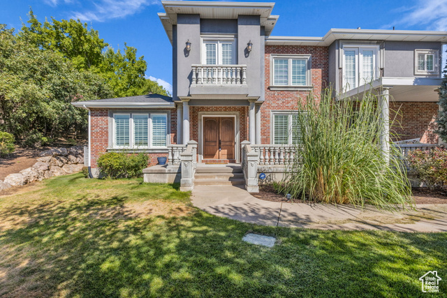Photo 4 for MLS #2099377 at 1911 E Deere Valley Dr