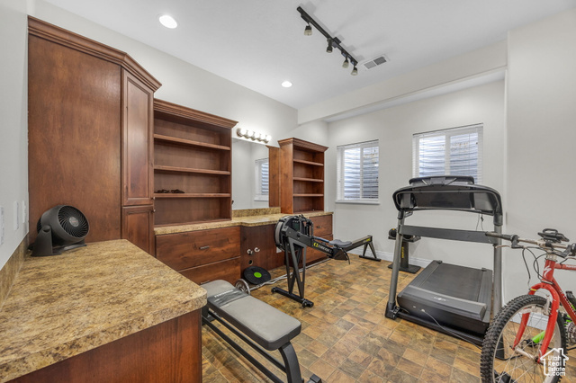 Photo 64 for MLS #2099377 at 1911 E Deere Valley Dr