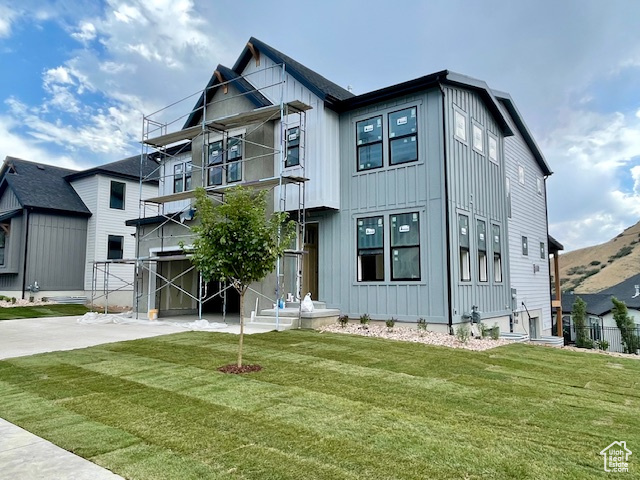 1689 CANYON RIM DR #636