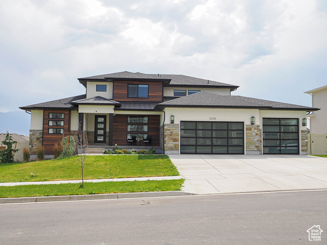 Photo 3 for MLS #2099404 at 3248 S Forest Ave