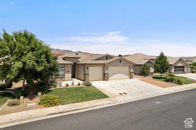 Photo 30 for MLS #2099420 at 467 E Summer Storm Ln