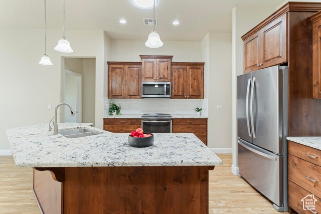 Photo 8 for MLS #2099420 at 467 E Summer Storm Ln
