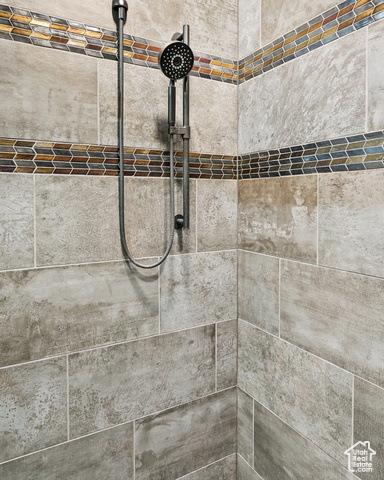 Photo 31 for MLS #2099468 at 2290 S Canyon Cir