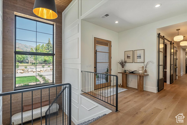 Photo 20 for MLS #2099473 at 3669 N Foothill Ln
