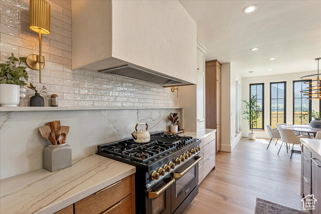 Photo 13 for MLS #2099473 at 3669 N Foothill Ln