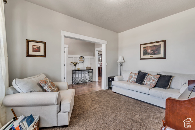 Photo 24 for MLS #2099485 at 197 W Parkside Dr