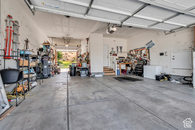 Photo 11 for MLS #2099485 at 197 W Parkside Dr
