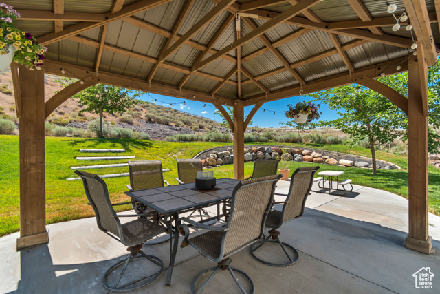 Photo 9 for MLS #2099485 at 197 W Parkside Dr